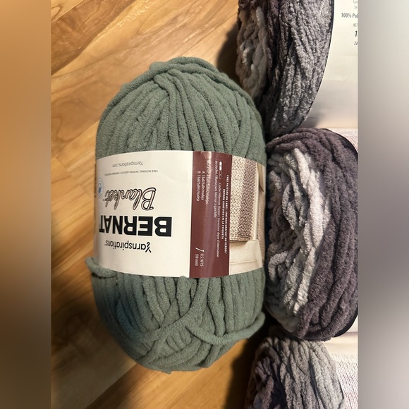 Yarn - Picture 2 of 6